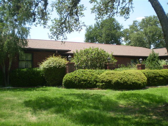 Property Photo: 106 Corrie Court TX 78666