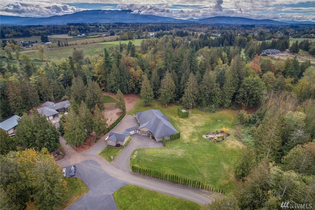 Property Photo:  2259 Regency Place  WA 98247 