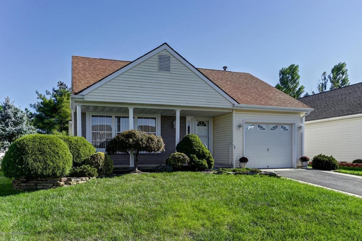 Property Photo:  180 Canterbury Lane  NJ 08757 