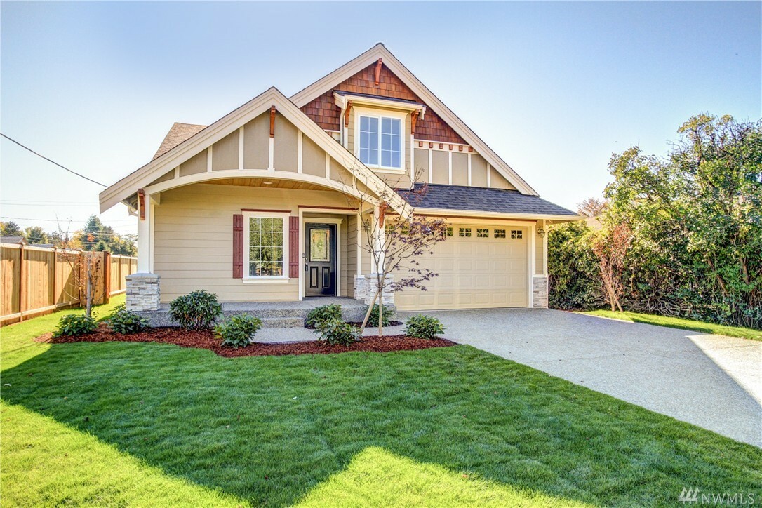 Property Photo:  31632 W Bird St  WA 98014 