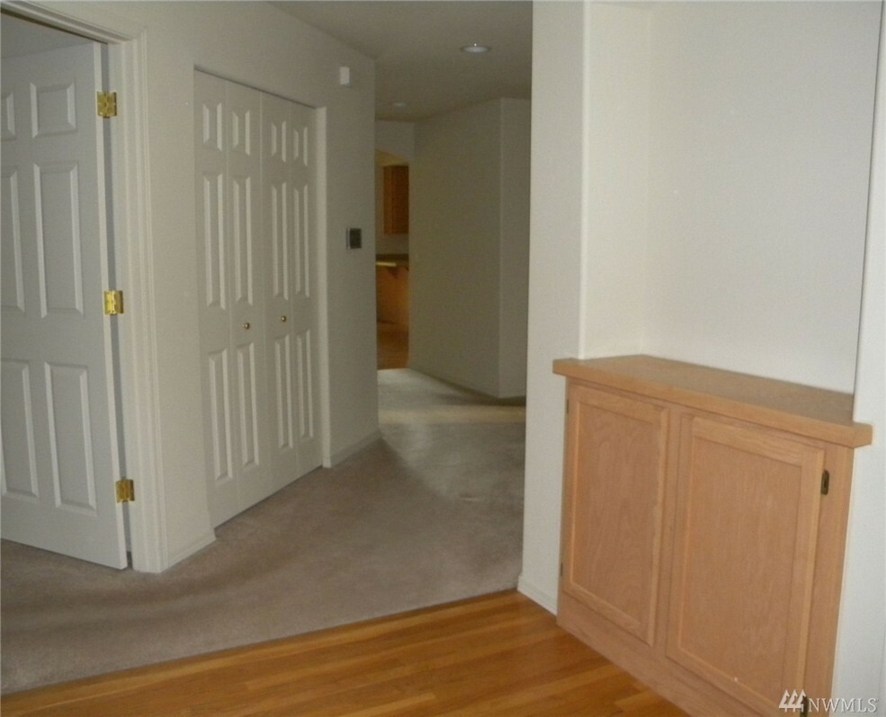 Property Photo:  172 Foursome Dr  WA 98382 