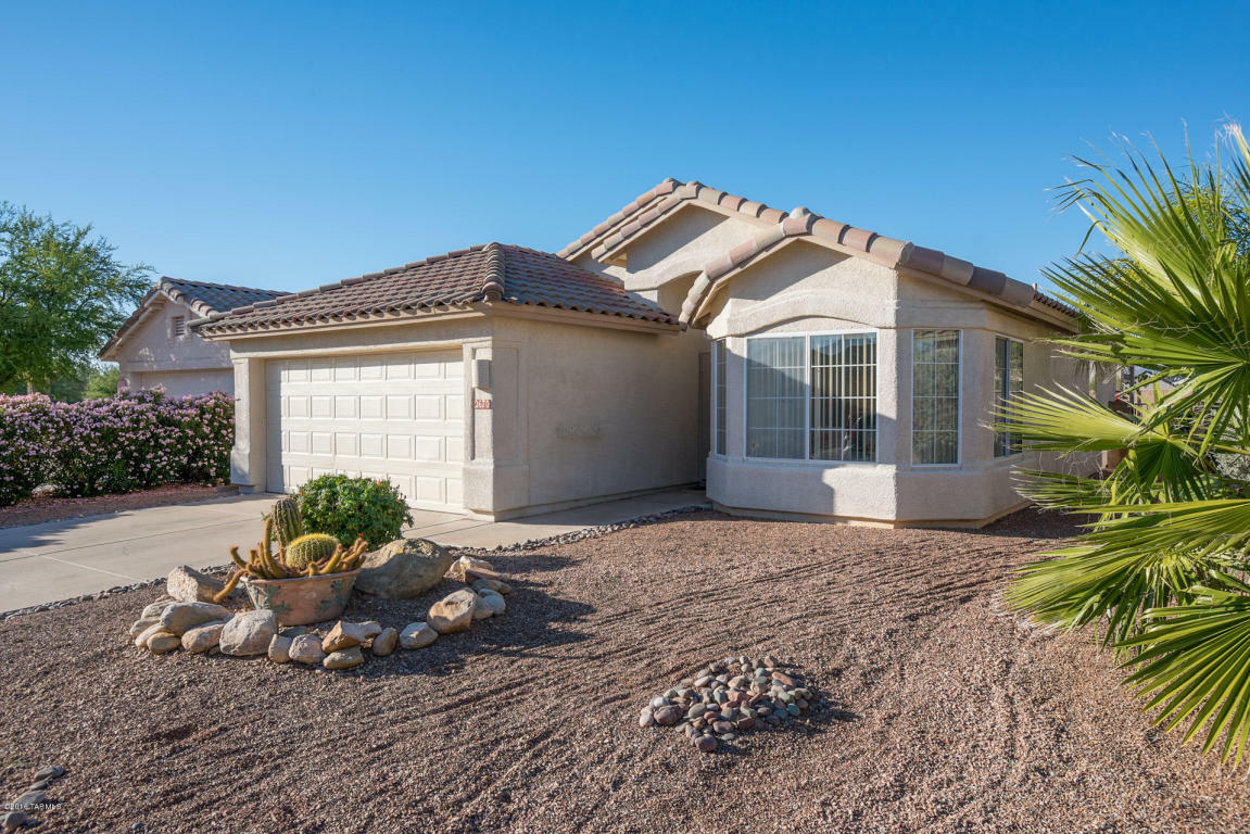 Property Photo: 2670 W Desert Brook Court AZ 85742