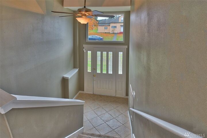 Property Photo:  2405 L Ave  WA 98221 