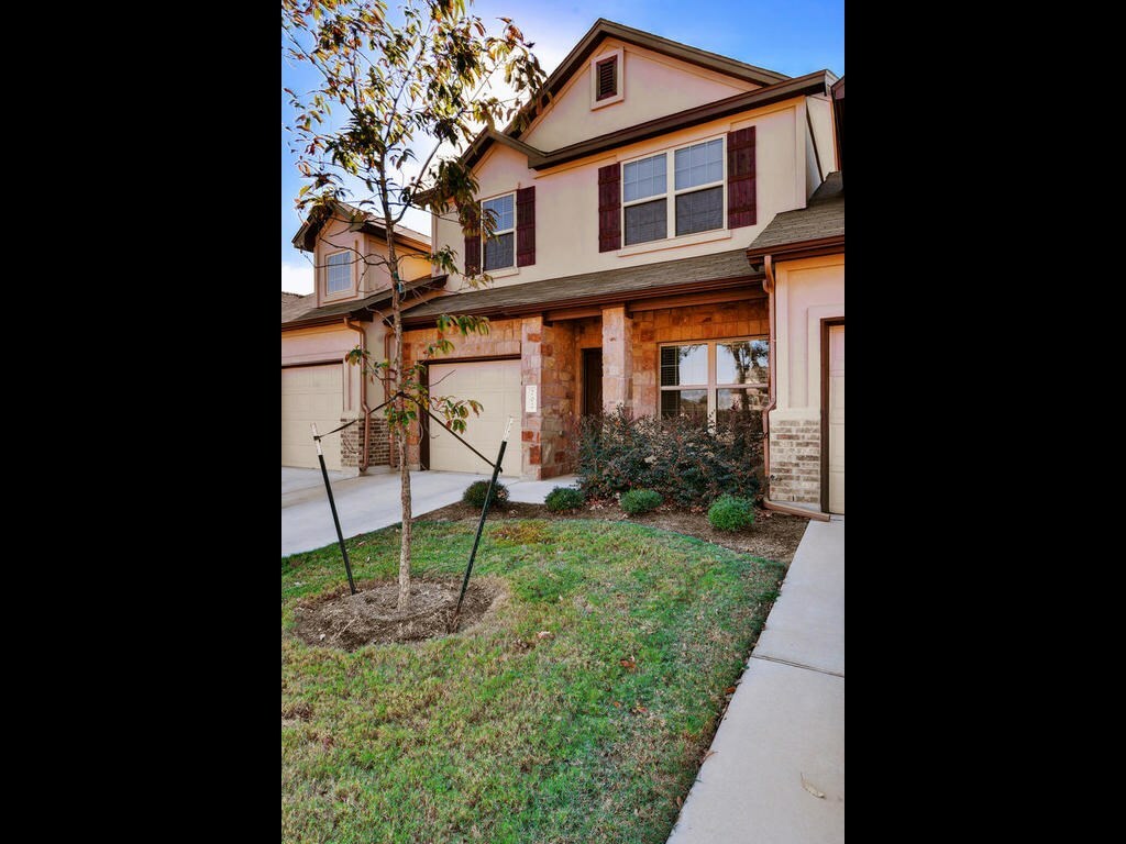 Property Photo:  1701 S Bell Boulevard 702  TX 78613 