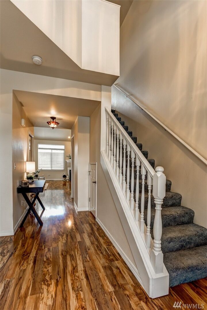 Property Photo:  5046 Festival Blvd 1B  WA 98226 