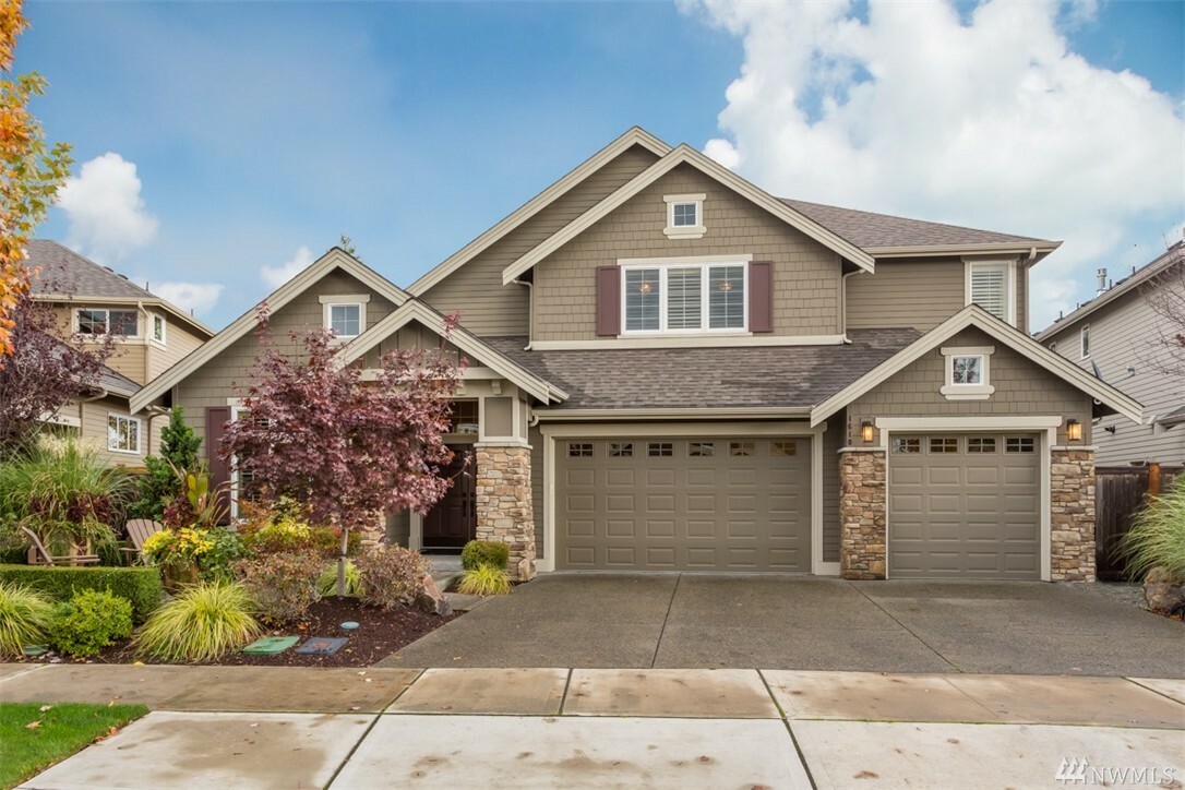 Property Photo:  1610 273rd Place SE  WA 98075 