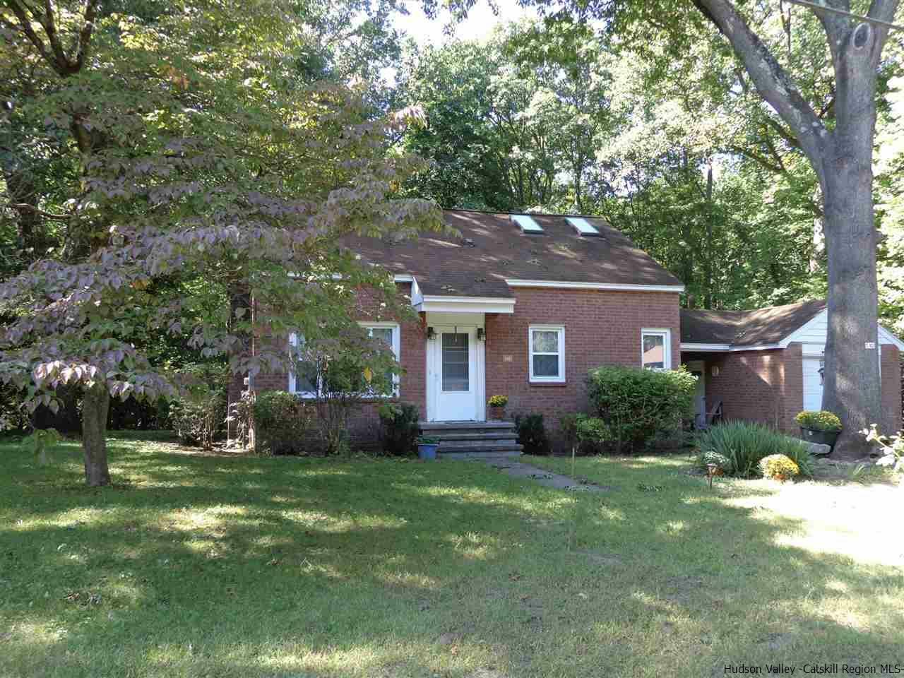 Property Photo:  141 Mountain View  NY 12486 
