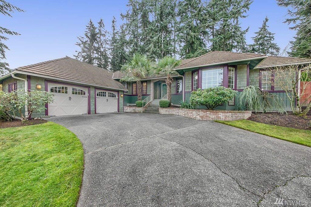 Property Photo: 16517 121st Ave NE WA 98011