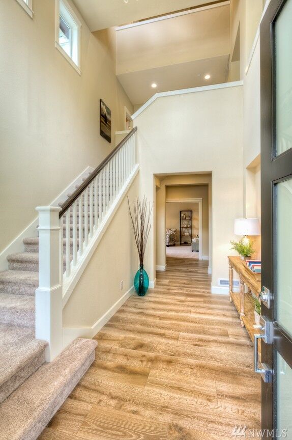 Property Photo:  906 231st (#17) St SE  WA 98021 