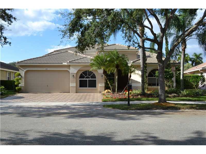 Property Photo:  1443 Lantana Dr  FL 33326 