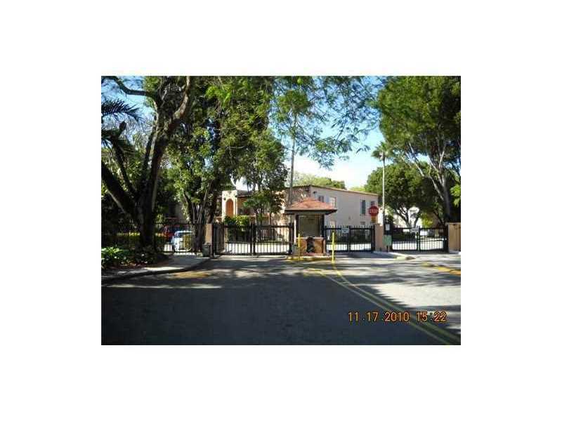 Property Photo: 10794 N Kendall Dr B24 FL 33176