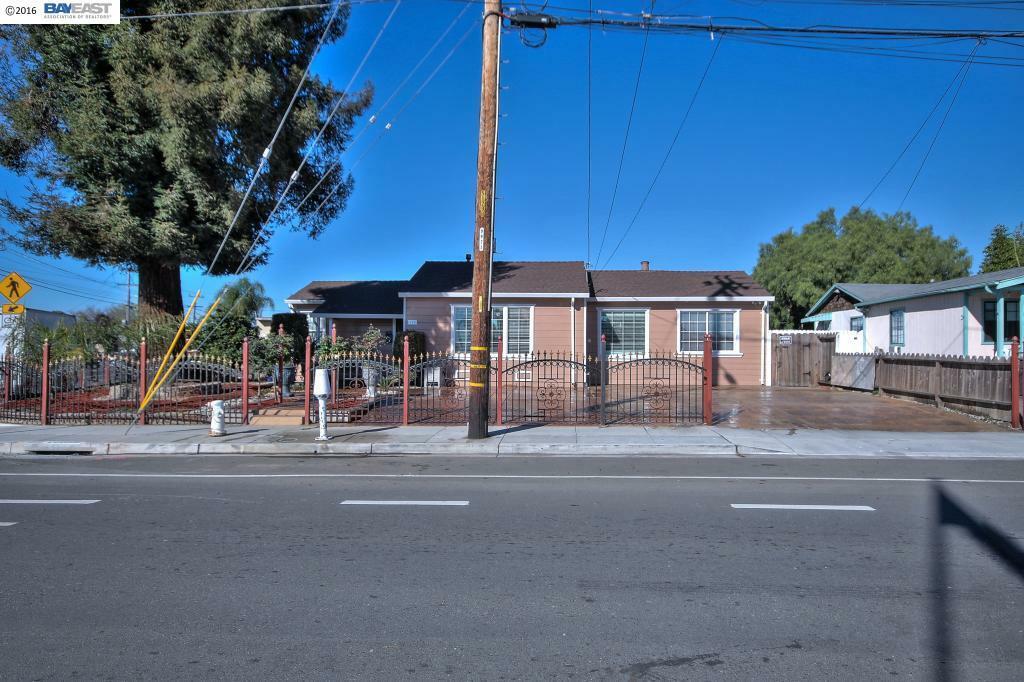 Property Photo:  110 Grove Way  CA 94541 