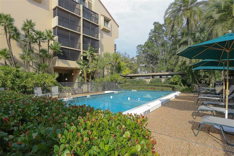 Property Photo:  4900 Ocean Boulevard 503  FL 34242 