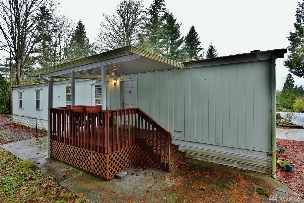 Property Photo: 3060 McWilliams Rd 31 WA 98311