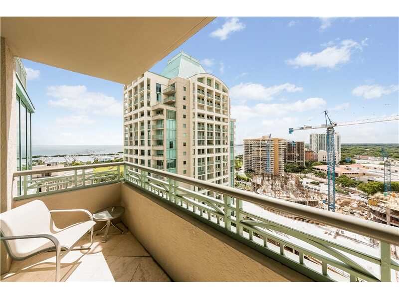 Property Photo: 3350 SW 27th Ave 1602 FL 33133