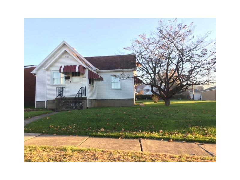 Property Photo:  1304 12th Avenue  PA 15065 