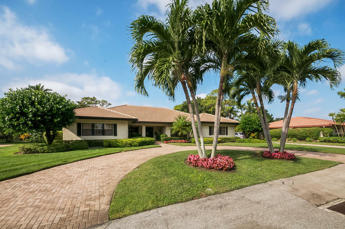 Property Photo: 1421 Partridge Place N FL 33436