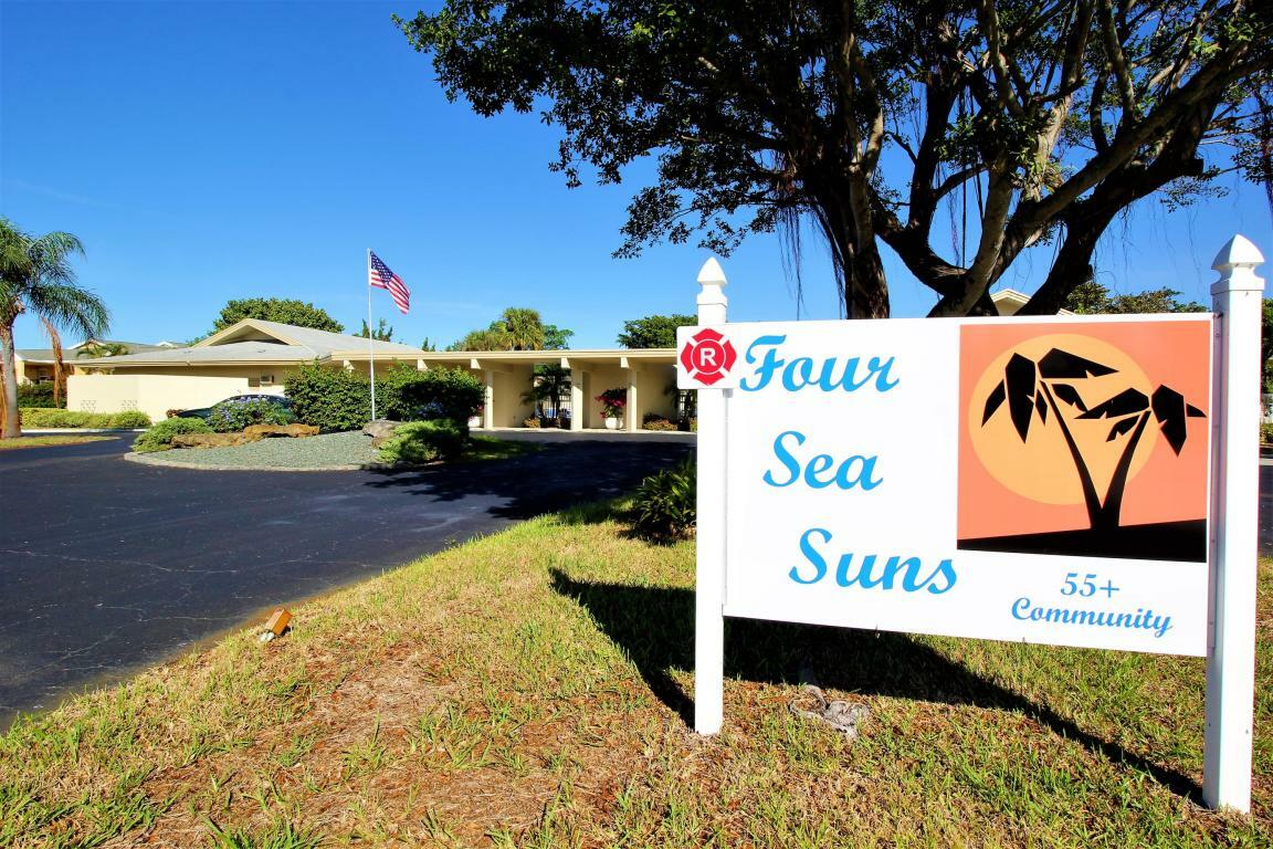 Property Photo: 310 NE 17th Avenue 4 FL 33435