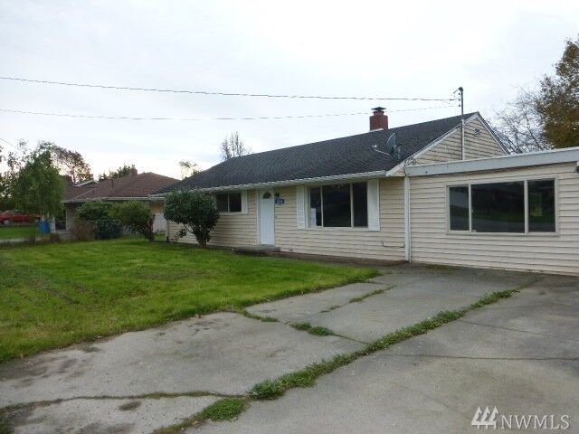 Property Photo: 15146 Sunset Lane WA 98273