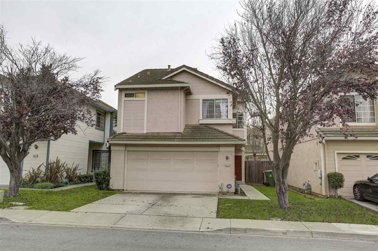 Property Photo:  35876 Killorglin Cmn  CA 94536 