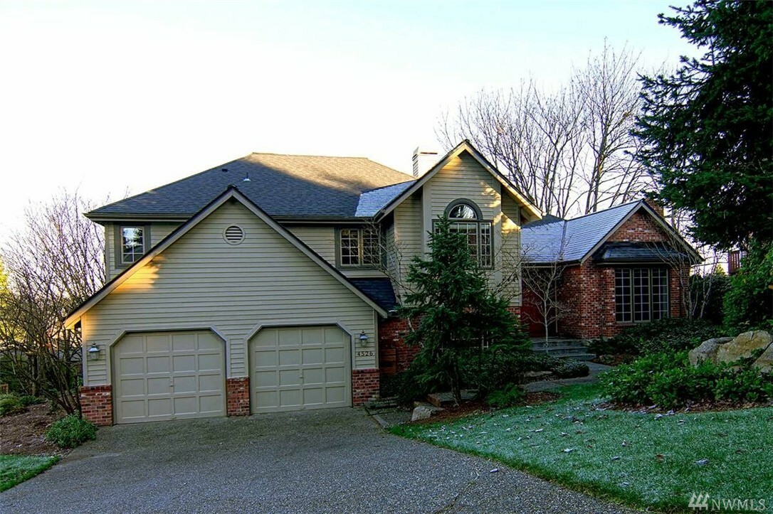 Property Photo:  4526 164th Ct NE  WA 98052 