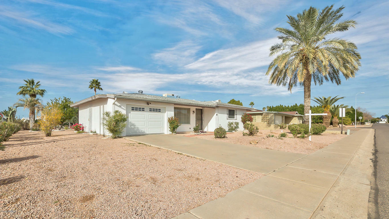 Property Photo:  748 N 62nd Street  AZ 85205 