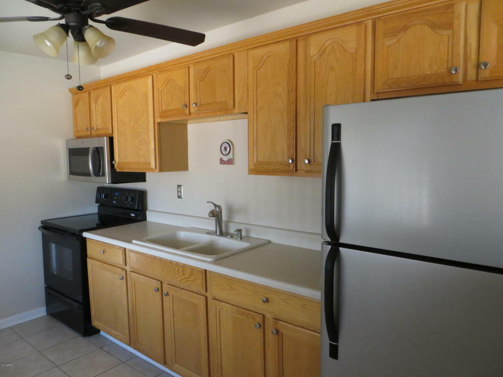 Property Photo:  512 S Meridian Road  AZ 85120 