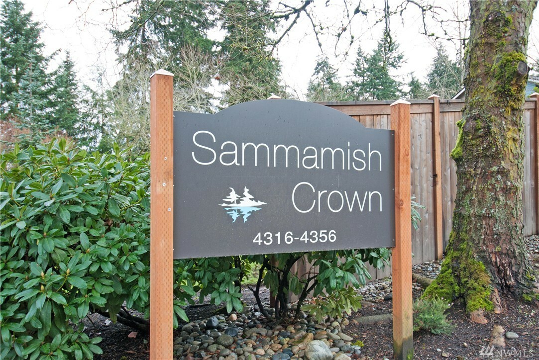 Property Photo:  4316 W Lake Sammamish Pkwy SE H-201  WA 98027 