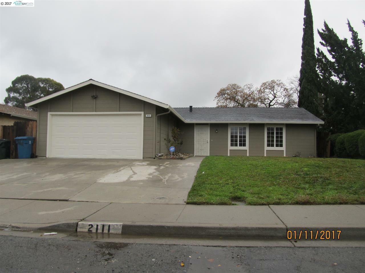 Property Photo: 2111 Jefferson Way CA 94509