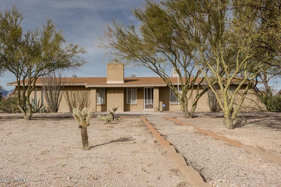 Property Photo: 10361 E Calle Del Este AZ 85748