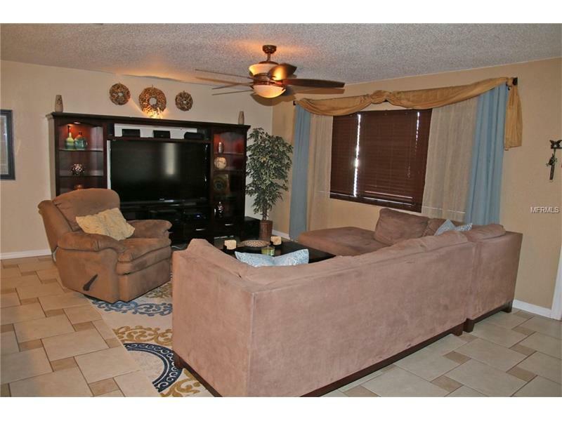 Property Photo:  5570 86th Avenue N  FL 33782 