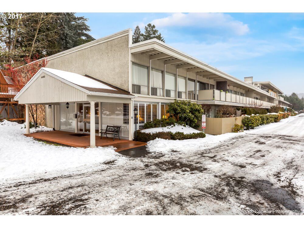 Property Photo:  4460 SW Scholls Ferry Rd 4  OR 97225 