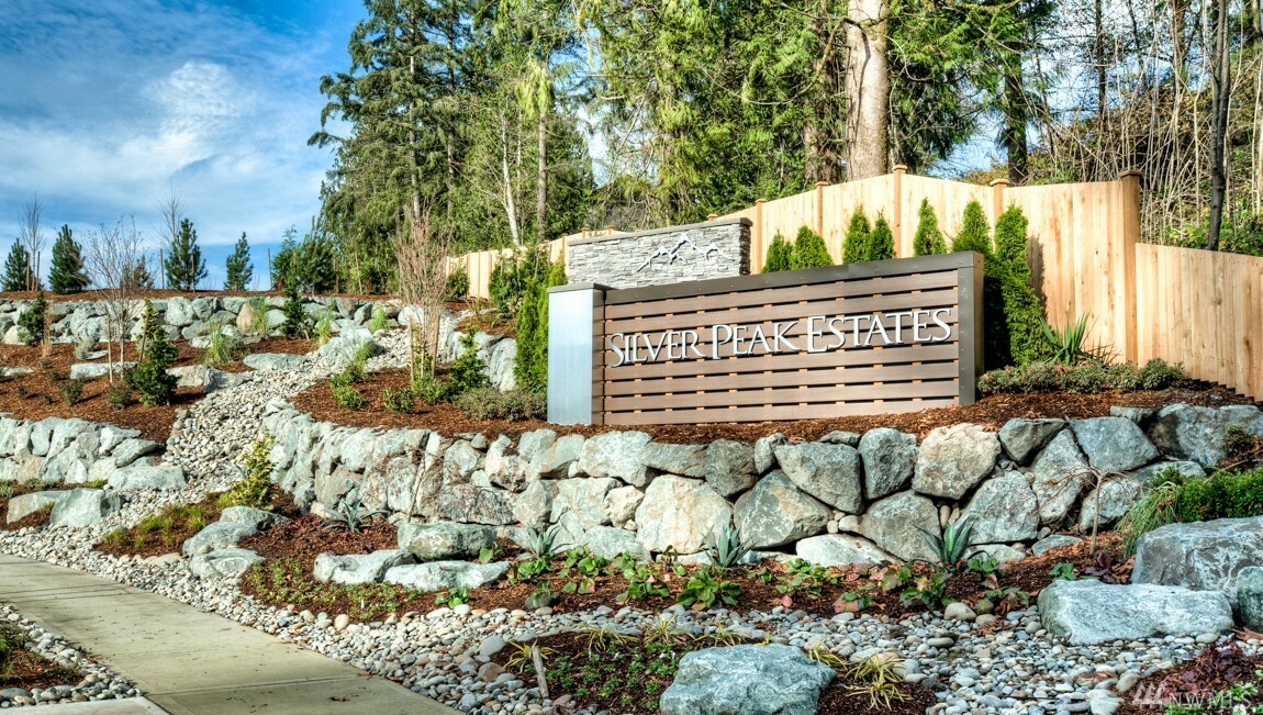 Property Photo: 18403 15th Place W 30 WA 98037
