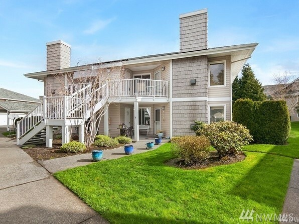 Property Photo:  11130 SE 208th St E104  WA 98031 