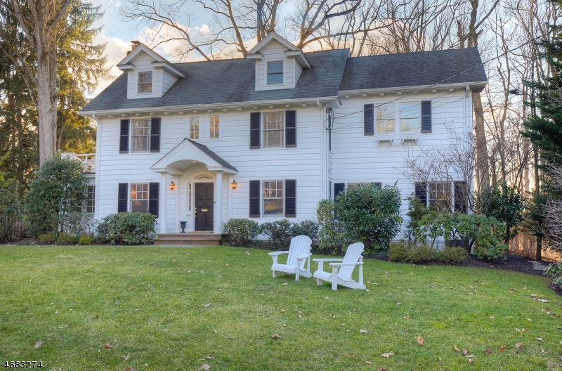 74 Bellevue Ave  Summit City NJ 07901 photo