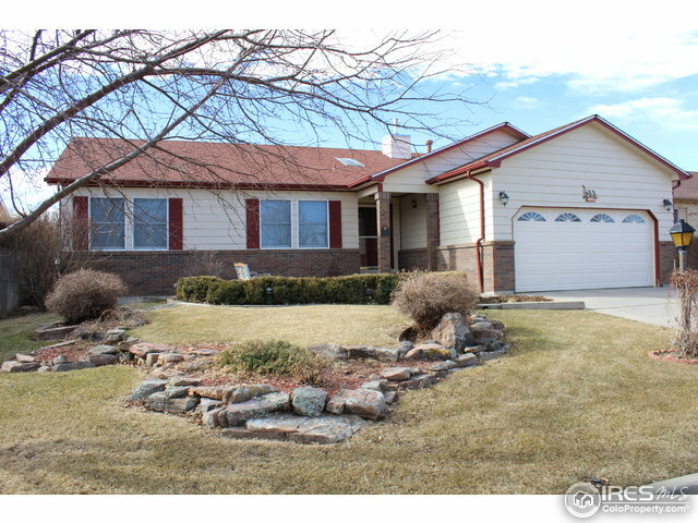 Property Photo: 1042 Scarborough Dr CO 80538