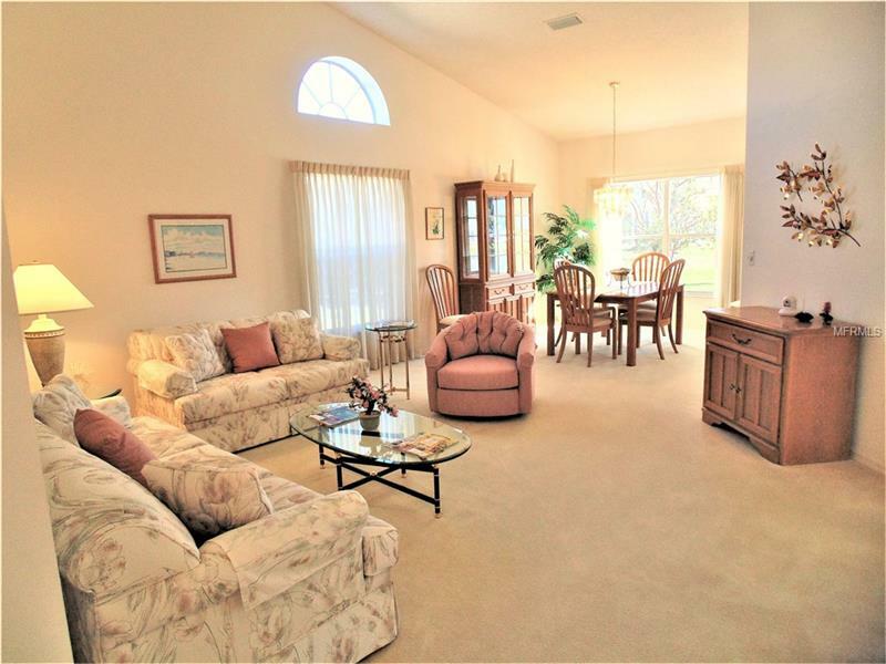 Property Photo: 9574 Knightsbridge Circle FL 34238
