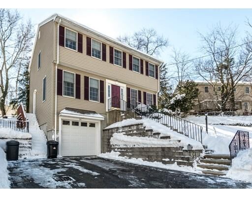 Property Photo:  90 Rockridge Road  MA 02453 