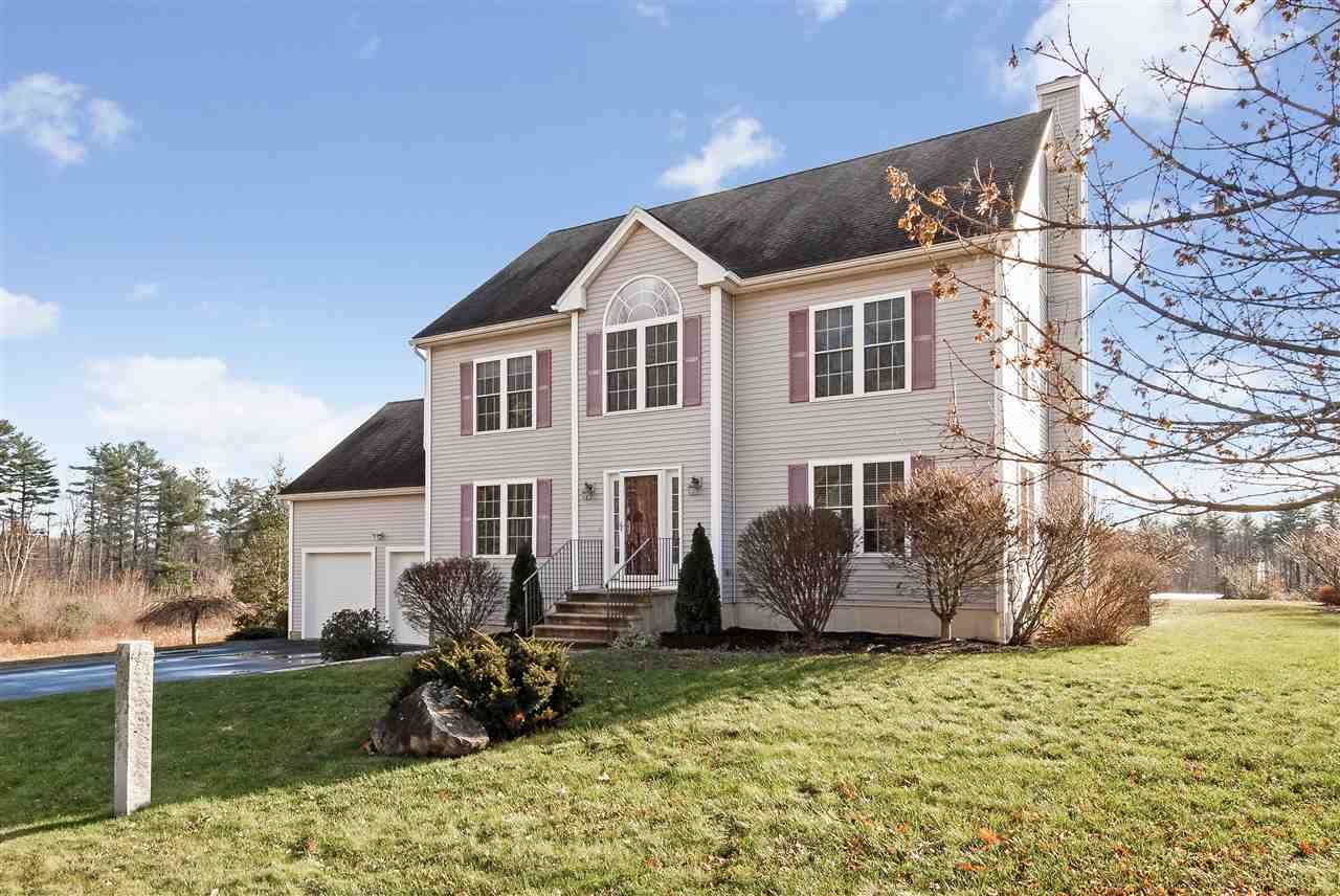 Property Photo:  8 Hamilton Drive  NH 03042 