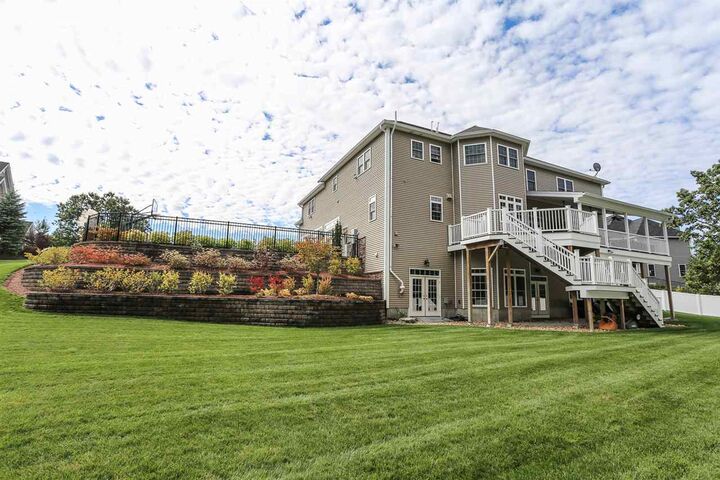 Property Photo:  355 Lindstrom Lane  NH 03104 