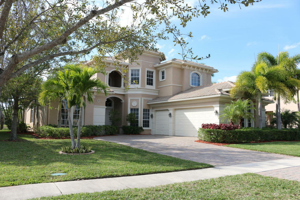 Property Photo:  585 Glenfield Way  FL 33411 
