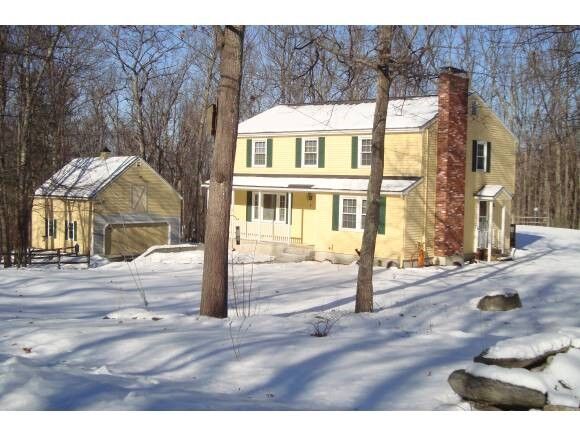 Property Photo: 9 Heritage Lane NH 03038