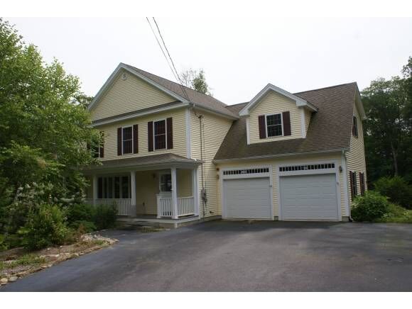 Property Photo:  5 Folsom Dr  NH 03303 