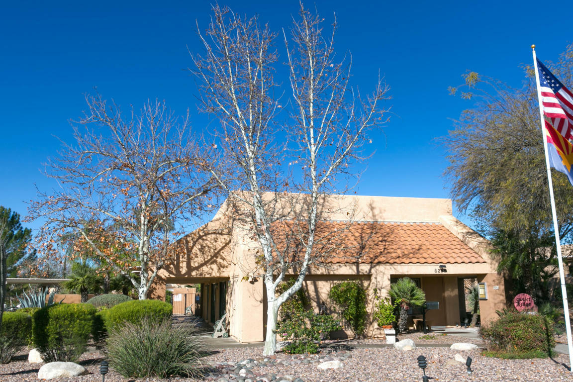 Property Photo: 680 W Sunlight Lane AZ 85704