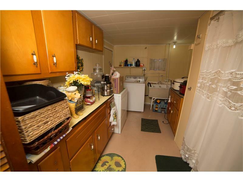 Property Photo: 60 Forest Dr PA 15642