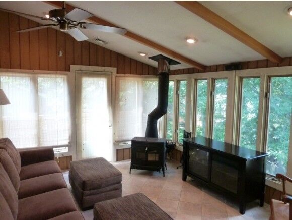 Property Photo: 7 Tacoma Circle NH 03062