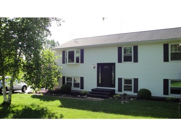 Property Photo:  166 Stratham Heights Road  NH 03885 