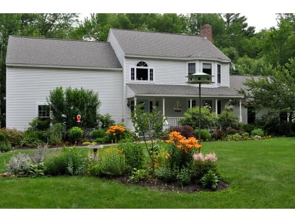 Property Photo:  11 Rabbit Lane  NH 03825 