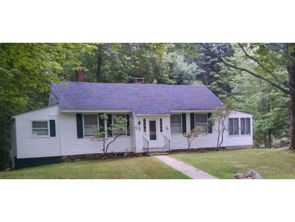 Property Photo:  1 Carley Rd  NH 03048 