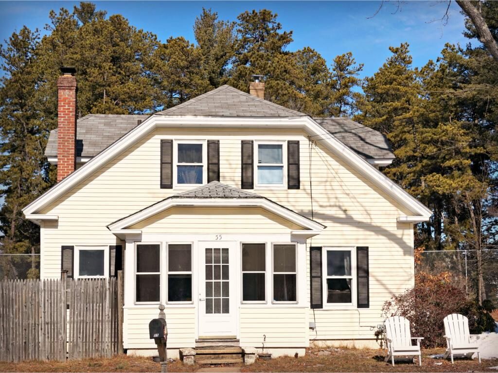 Property Photo:  55 Pembroke Road  NH 03301 